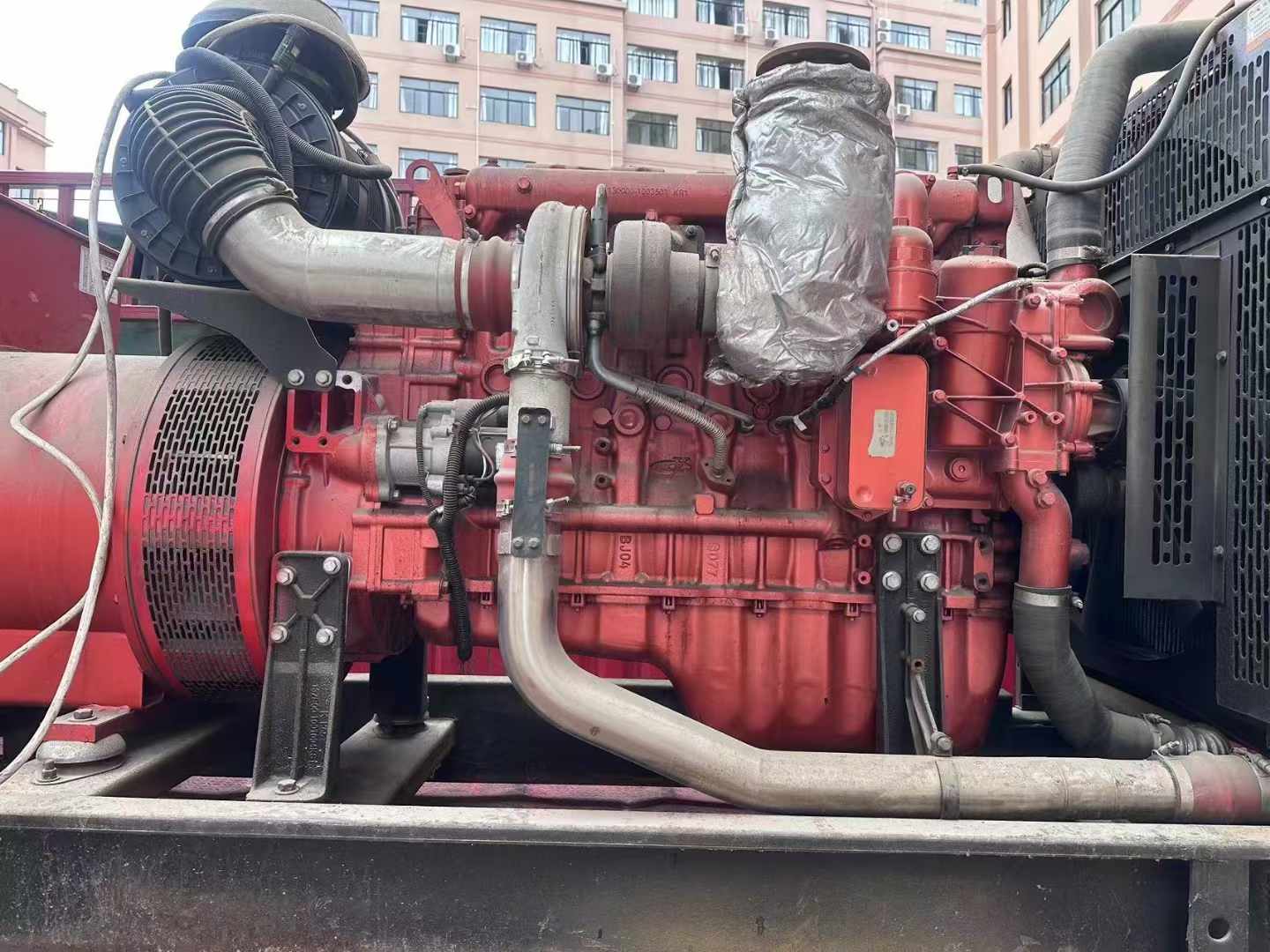 北湖如何选择适合 600kW 柴油发电机组的过载保护器？
