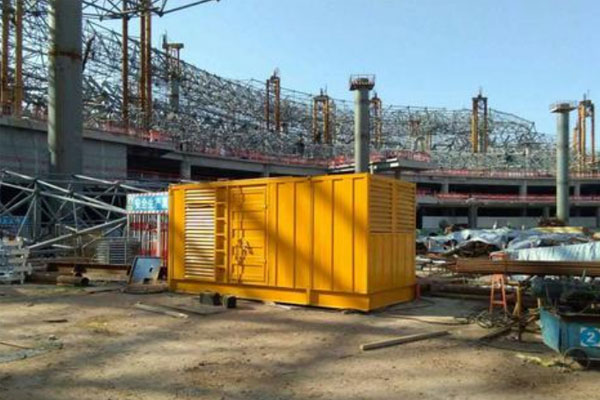 北湖发电机出租如何判断空气滤清器是否需要更换？